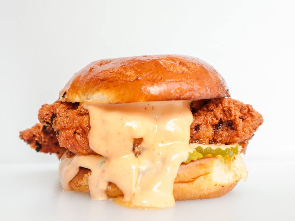 Queen Mothers Restaurant | restaurant | 918 S Lincoln St #2, Arlington, VA 22204, USA | 7039978474 OR +1 703-997-8474