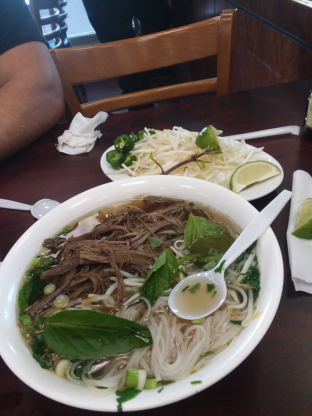 LET’S MIX BIBIJA | restaurant | 209 Pennsylvania Ave SE, Washington, DC 20003, USA | 2025443049 OR +1 202-544-3049