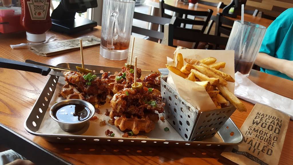 Chilis Grill & Bar | meal takeaway | 9350 Atlantic Blvd, Jacksonville, FL 32225, USA | 9047253450 OR +1 904-725-3450