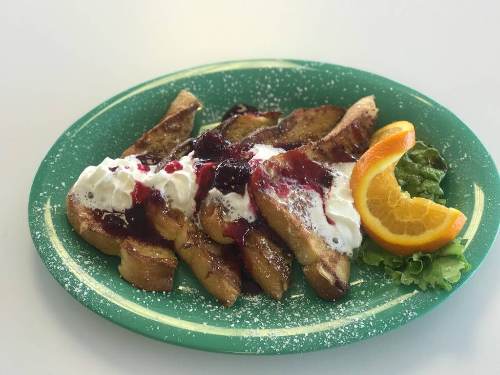 Marilyns Cocoa Beach Diner | restaurant | 260 N Orlando Ave, Cocoa Beach, FL 32931, USA | 3216135581 OR +1 321-613-5581