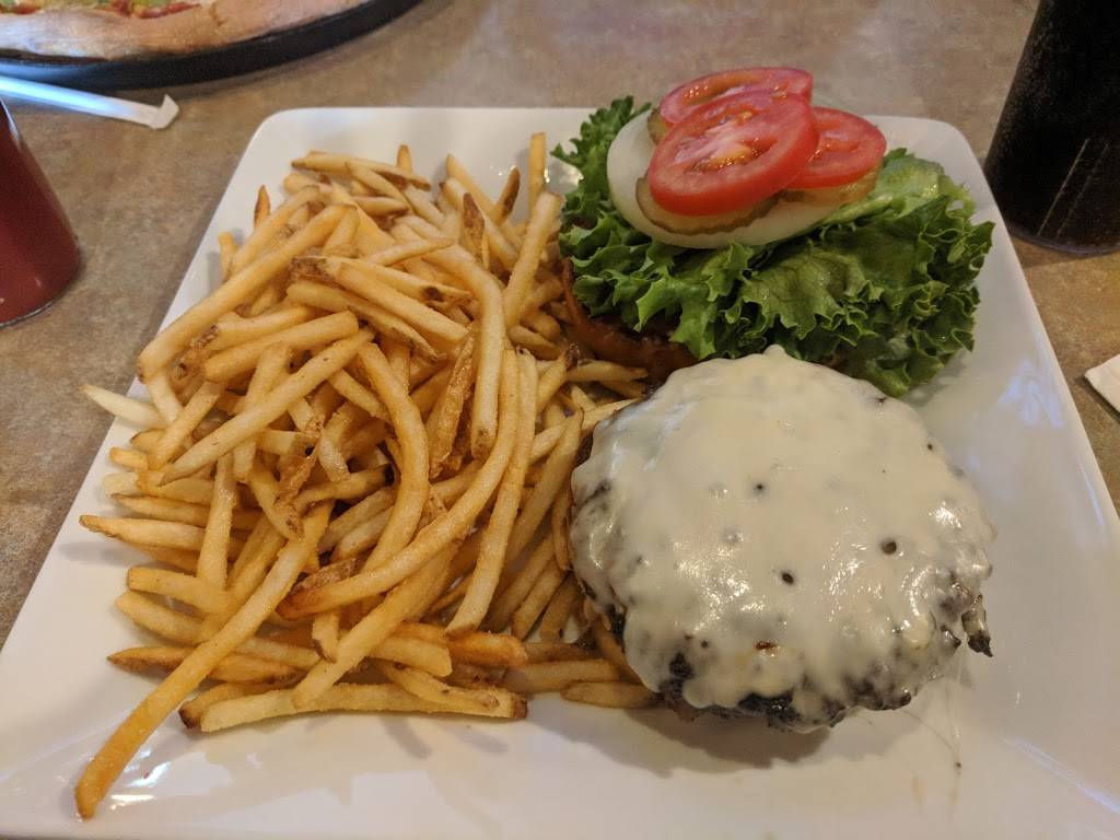 DeVinos Pizza & Pasta | restaurant | 1850, 2221 Morello Ave, Pleasant Hill, CA 94523, USA | 9256896666 OR +1 925-689-6666