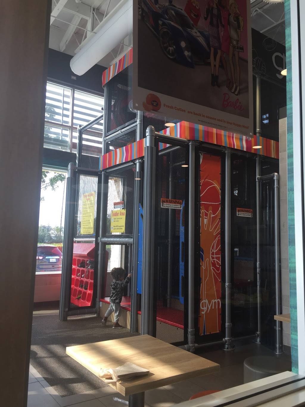 McDonalds | cafe | 401 W Channel Islands Blvd, Port Hueneme, CA 93041, USA | 8059853298 OR +1 805-985-3298