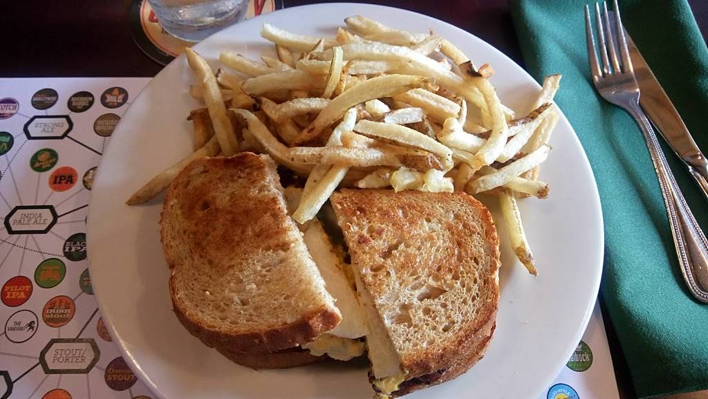 The Schlafly Tap Room | restaurant | 2100 Locust St, St. Louis, MO 63103, USA | 3142412337 OR +1 314-241-2337