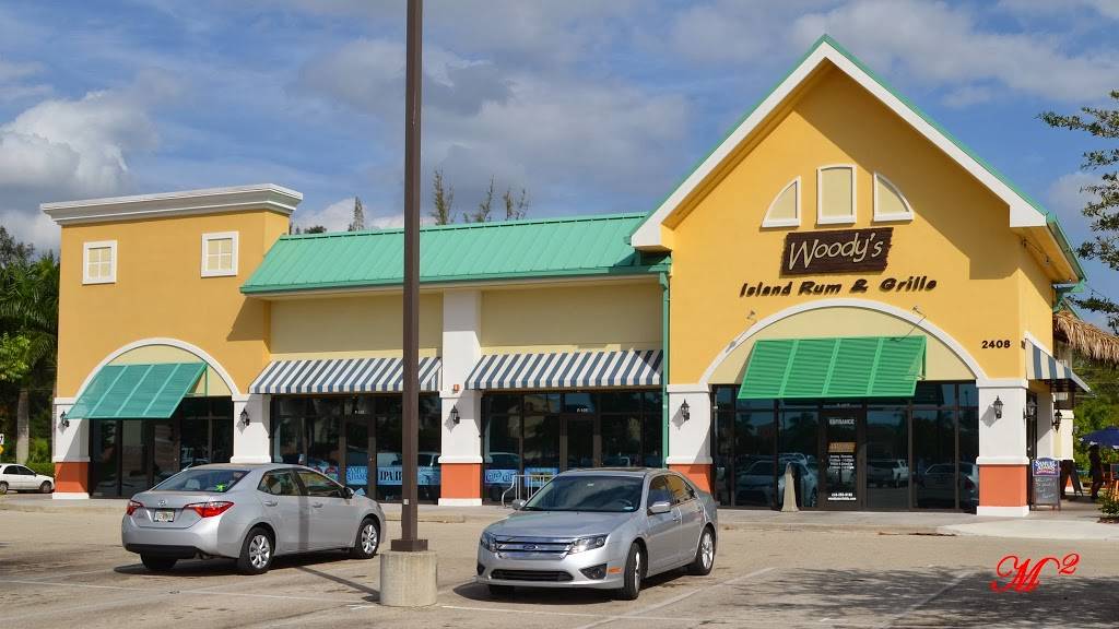Woodys Local Neighborhood Rum & Grille | restaurant | 2408 Surfside Blvd, Cape Coral, FL 33991, USA | 2392572870 OR +1 239-257-2870