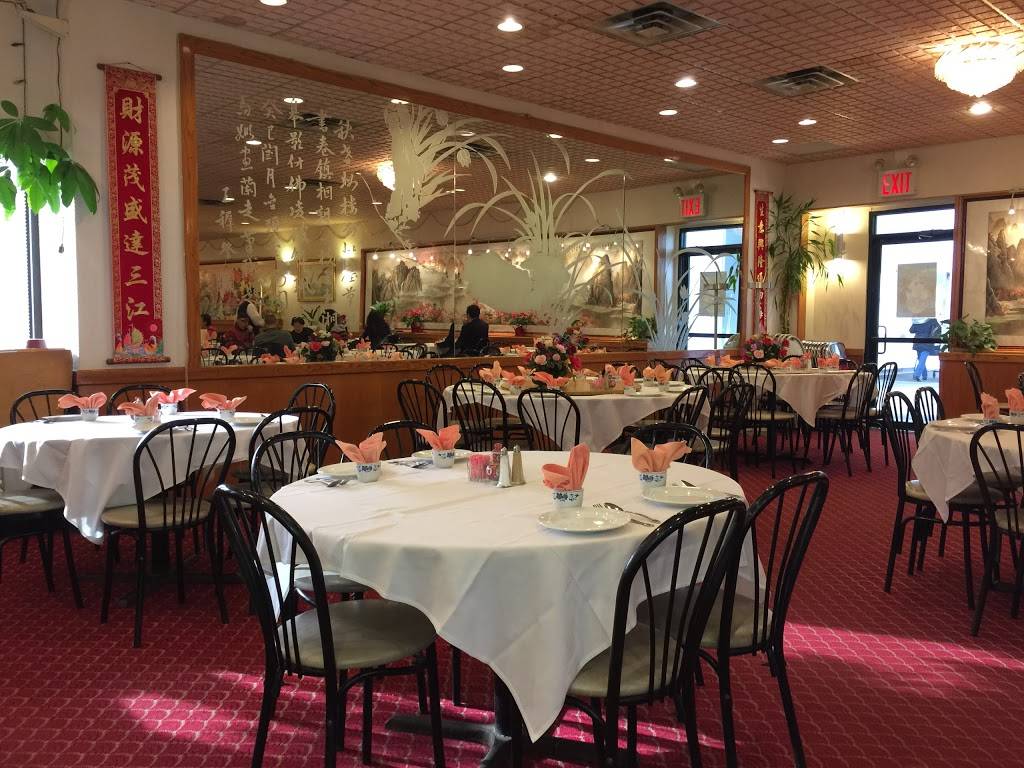 Fortune Wheel | restaurant | 3601 Hempstead Turnpike, Levittown, NY 11756, USA | 5165794700 OR +1 516-579-4700