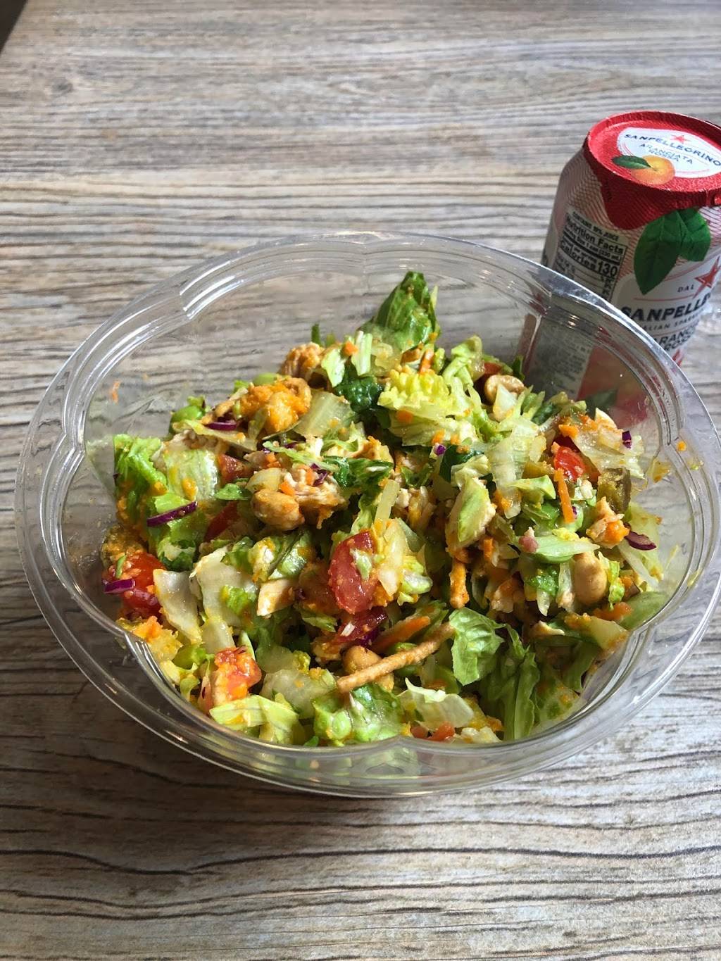 Toss Salads & Wraps | restaurant | 600 1st Ave N, St. Petersburg, FL 33701, USA | 7272910070 OR +1 727-291-0070