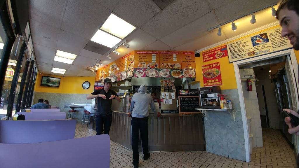 Taqueria Juanitos | restaurant | 16851 Victory Blvd Ste 2, Van Nuys, CA 91406, USA | 8187816378 OR +1 818-781-6378