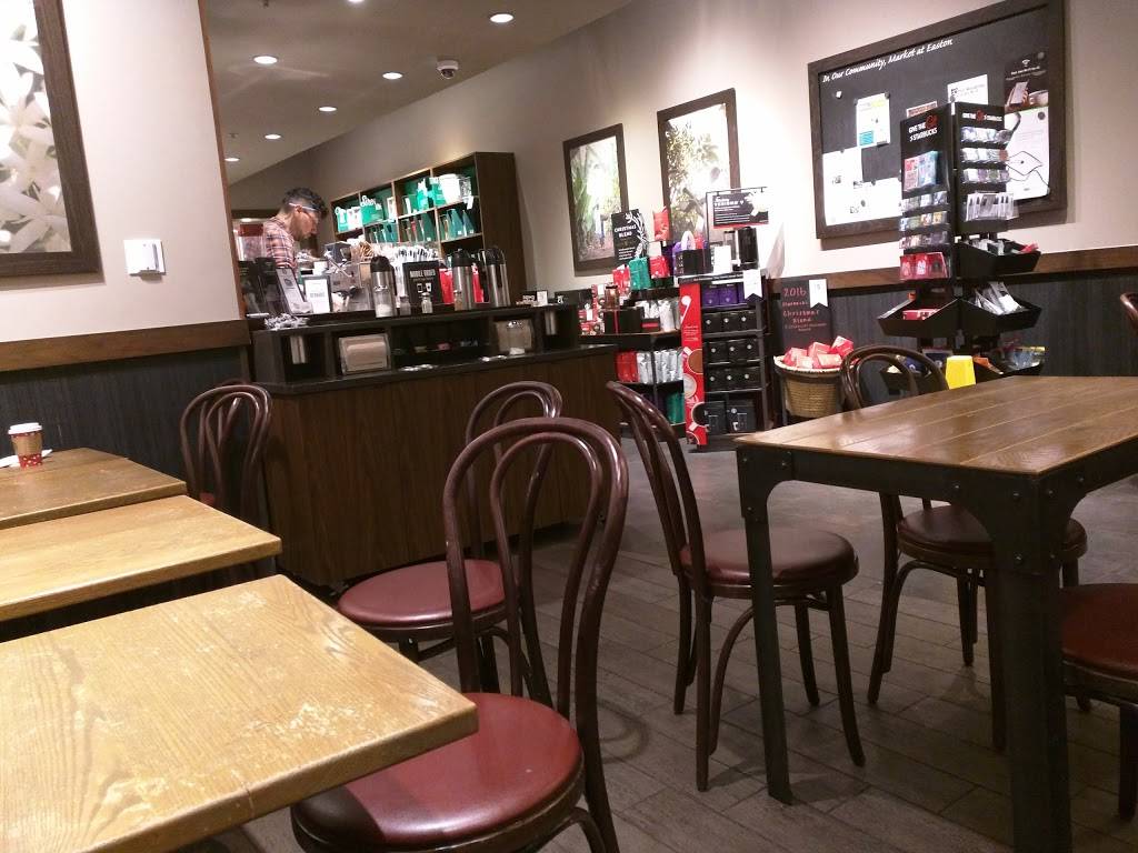 Starbucks | cafe | 3954 Morse Crossing, Columbus, OH 43219, USA | 6144765472 OR +1 614-476-5472