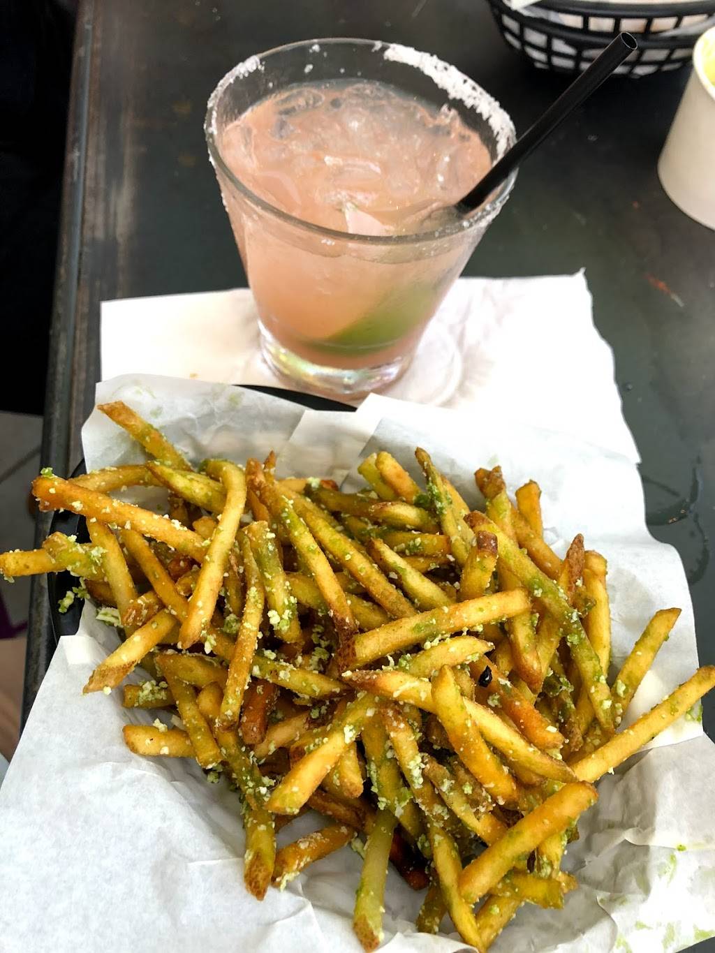 Mad Taco | restaurant | 1664 Greens Prairie Rd W, College Station, TX 77845, USA | 9797046137 OR +1 979-704-6137