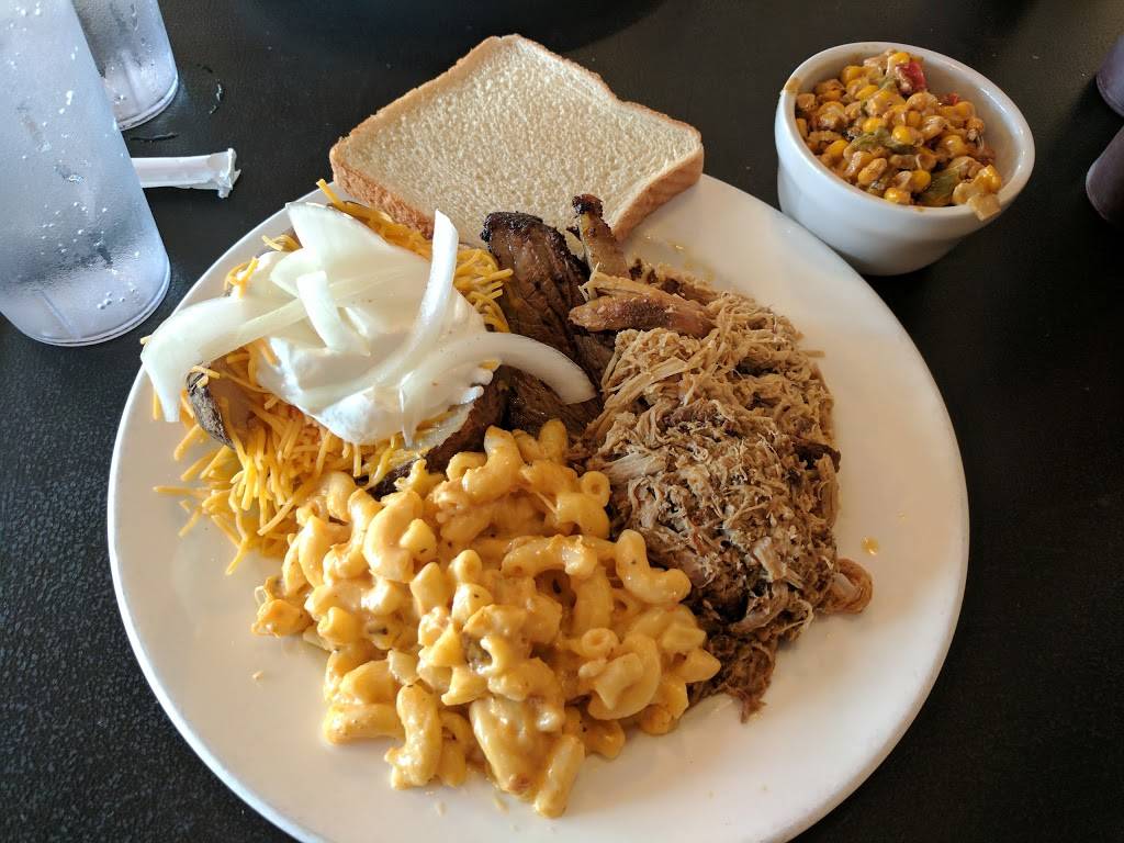 Red Shed Public House | restaurant | 39750 US-26, Sandy, OR 97055, USA | 5034820397 OR +1 503-482-0397