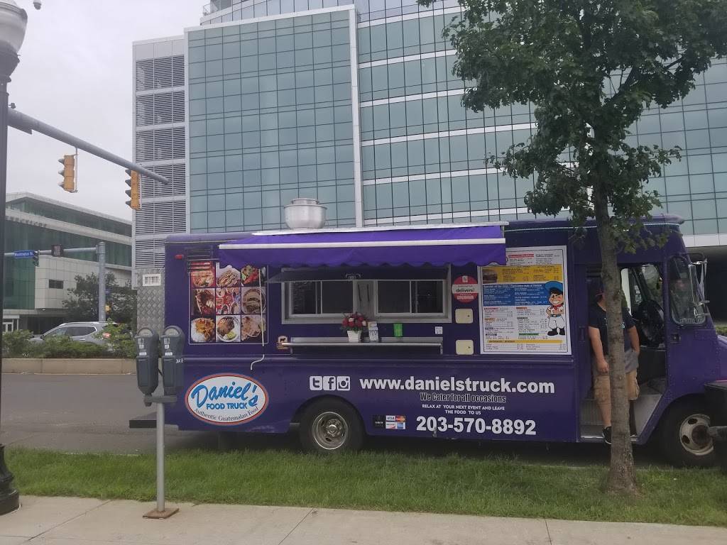 Daniels Food Truck | restaurant | 129 Atlantic St, Stamford, CT 06902, USA | 2035708892 OR +1 203-570-8892