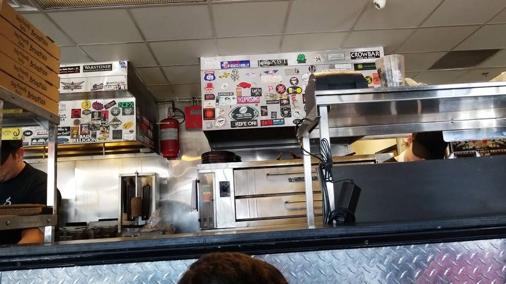 Graffiti’s Pizza - A Greek Taverna | restaurant | 1170 GA-155 S, McDonough, GA 30253, USA | 6787827533 OR +1 678-782-7533