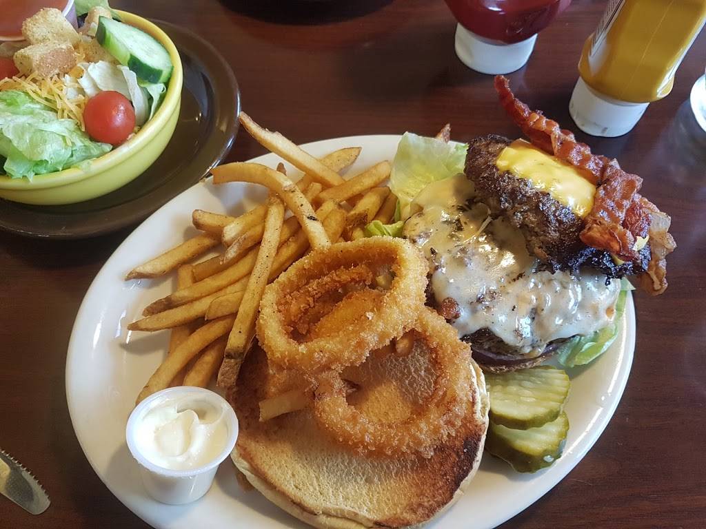 Village Inn | bakery | 6275 Westwood Blvd, Orlando, FL 32821, USA | 4073521997 OR +1 407-352-1997