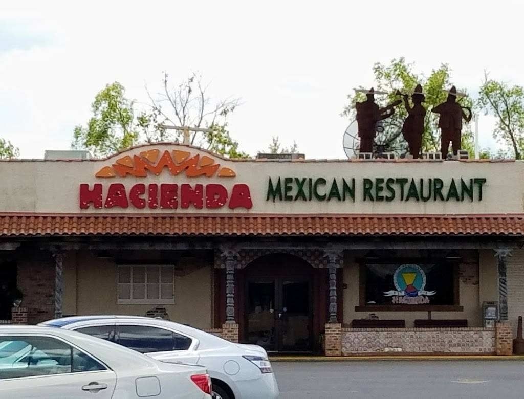 Hacienda Mexican Restaurants | restaurant | 618 W Lincoln Ave, Goshen, IN 46526, USA | 5745349590 OR +1 574-534-9590