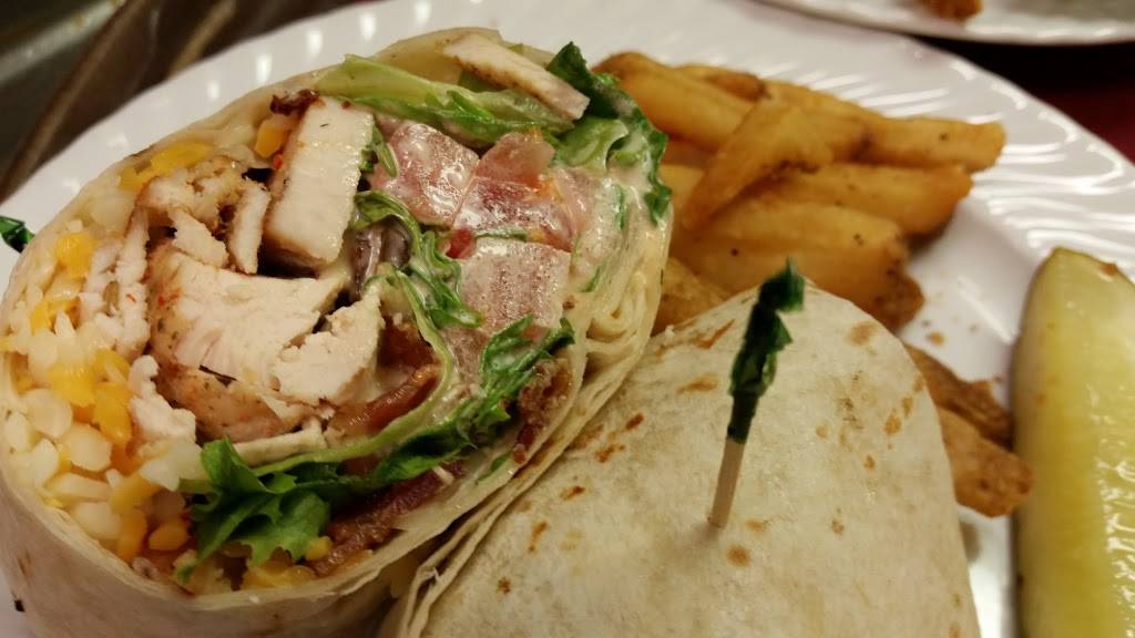 Mainland Grille | restaurant | 2250 Rittenhouse Rd, Harleysville, PA 19438, USA | 2152566192 OR +1 215-256-6192