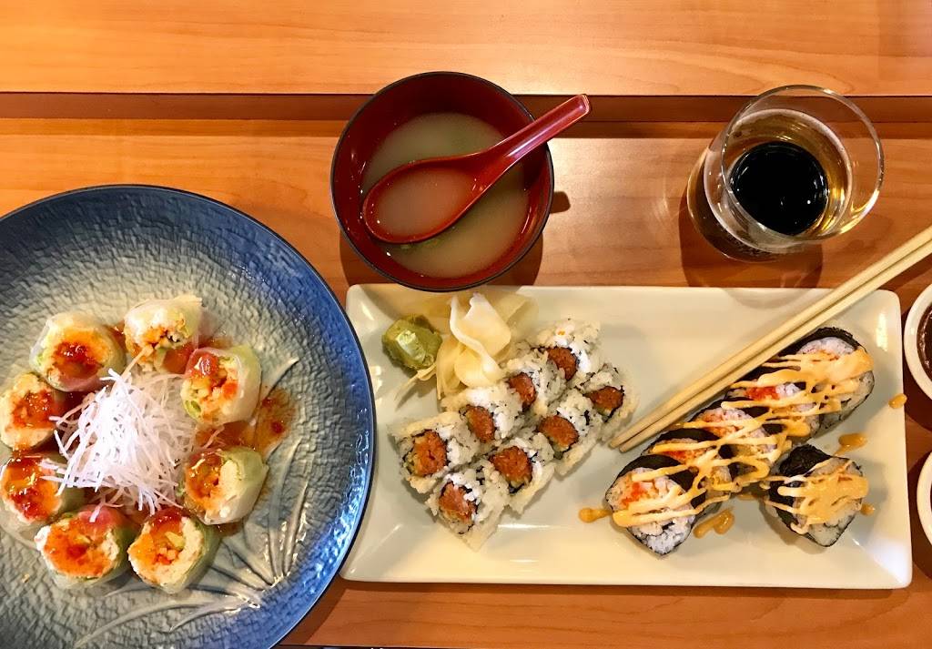 Sushi House | restaurant | 5619 W Lovers Ln, Dallas, TX 75209, USA | 2143502100 OR +1 214-350-2100