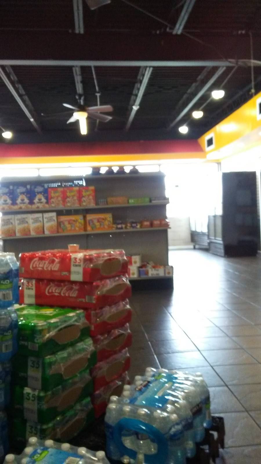 Moons Wings & Seafood Market | restaurant | 1588 Eisenhower Pkwy, Macon, GA 31206, USA | 4787818880 OR +1 478-781-8880