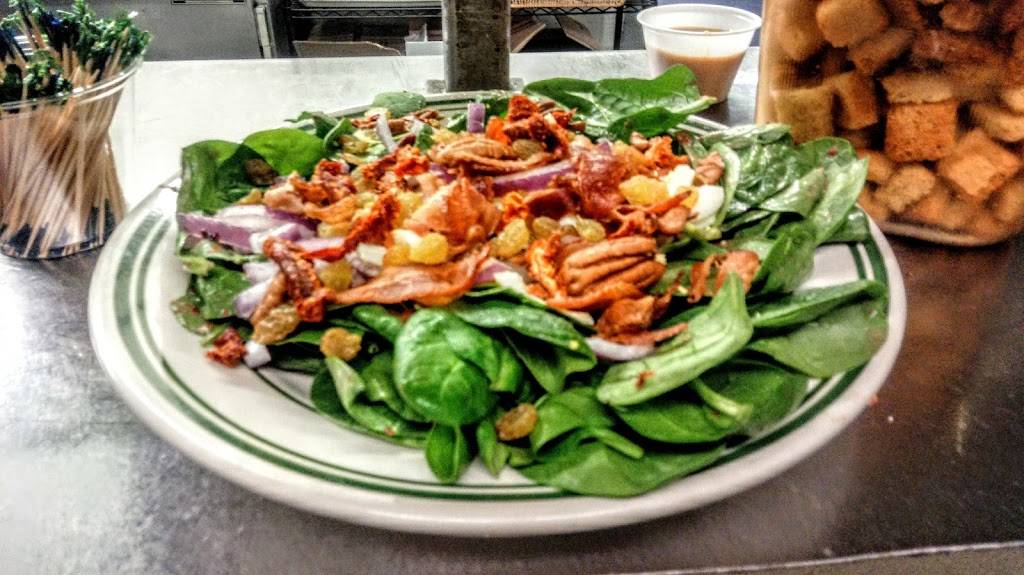 Bennigans Clear Lake | restaurant | 2023 7th Ave N, Clear Lake, IA 50428, USA | 6413572366 OR +1 641-357-2366