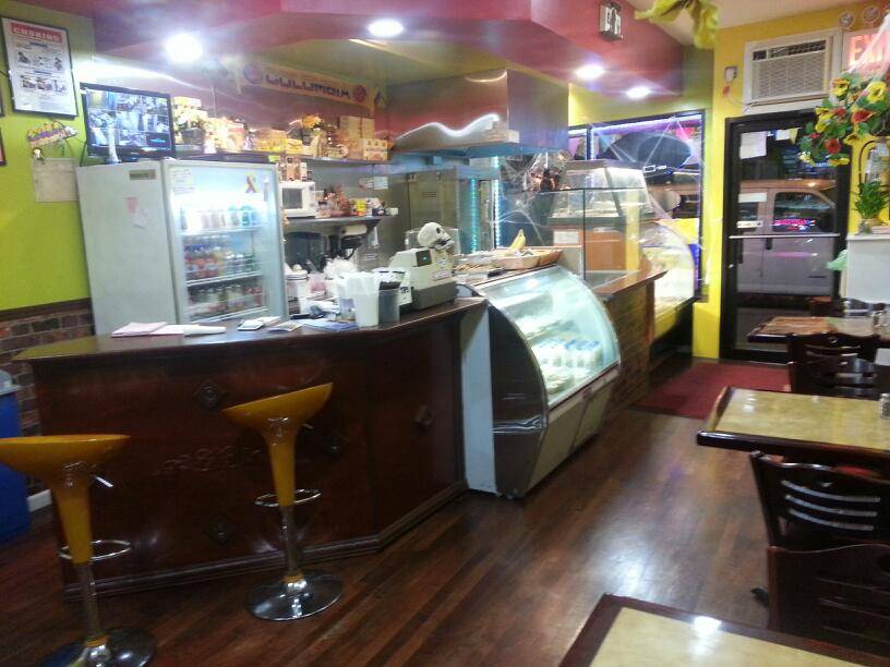 Tavares | restaurant | 96-10 Jamaica Ave, Woodhaven, NY 11421, USA | 7184410068 OR +1 718-441-0068