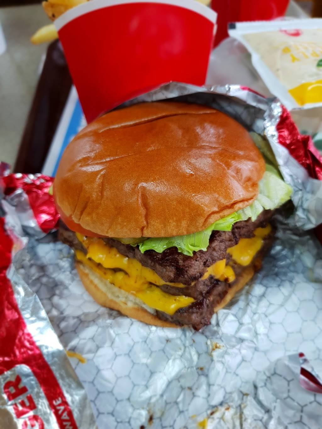 Wendys | restaurant | 6041 E Black Horse Pike, Egg Harbor Township, NJ 08234, USA | 6095699071 OR +1 609-569-9071