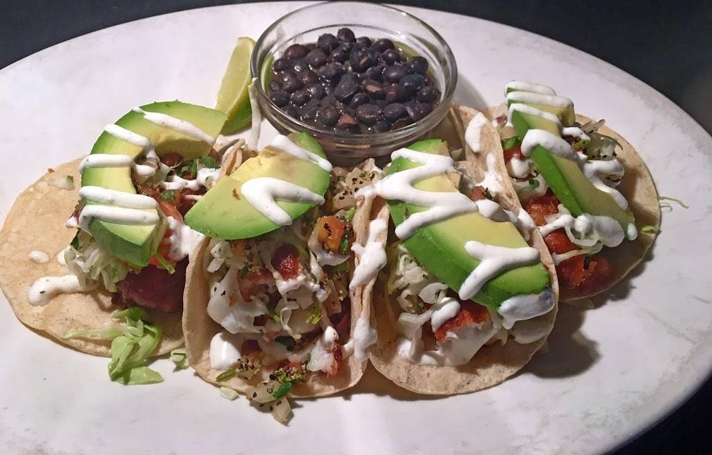 Murphys South on Broadway | restaurant | 657 S Broadway, Boulder, CO 80305, USA | 3034947626 OR +1 303-494-7626