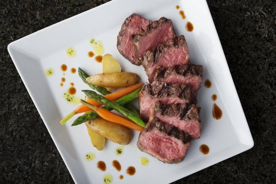 Harrys Poolside Bar & Grill | restaurant | 9840 International Dr, Orlando, FL 32819, USA | 4079969840 OR +1 407-996-9840