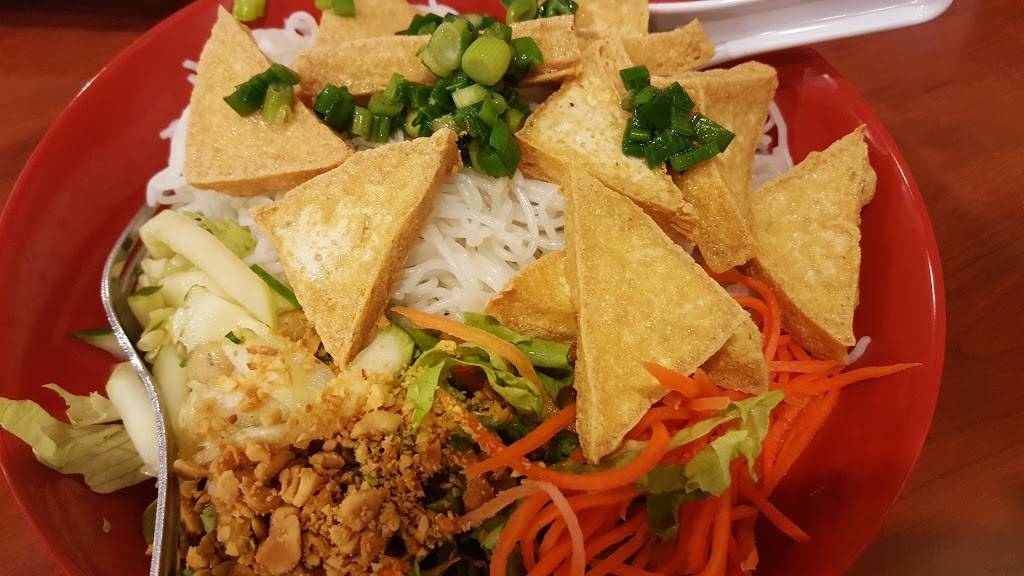 Pho 2012 Bistro | restaurant | 5636 E La Palma Ave E, Anaheim, CA 92807, USA | 7146950603 OR +1 714-695-0603