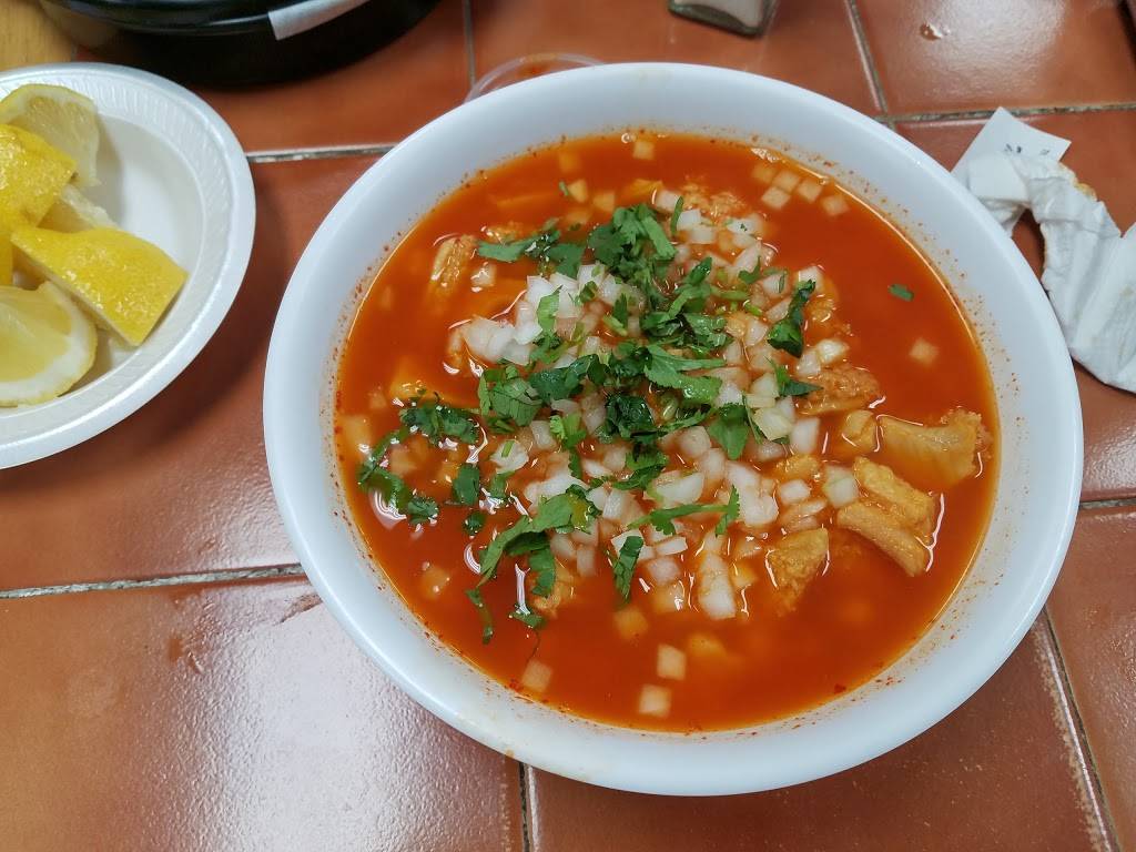 Tacos Melaque | restaurant | 405 W Sweet Ave, Visalia, CA 93291, USA | 5597359927 OR +1 559-735-9927