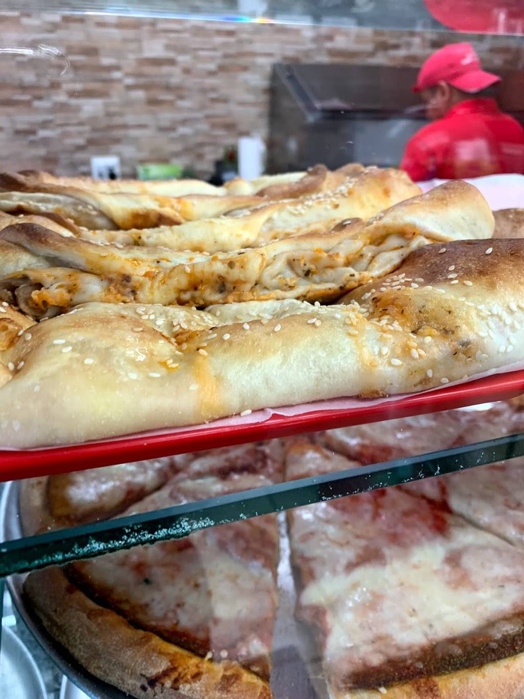 Bennys Famous Pizza | restaurant | 4514 13th Ave, Brooklyn, NY 11219, USA | 7184382369 OR +1 718-438-2369