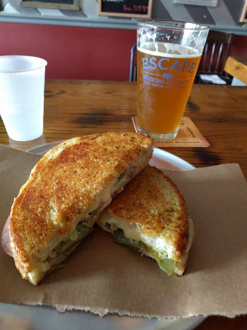 The Pint and Brew | restaurant | 3261 Tampa Rd, Palm Harbor, FL 34684, USA | 7275159946 OR +1 727-515-9946