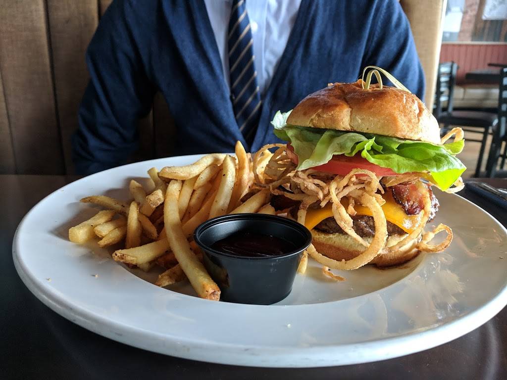 Whiskey Kitchen | restaurant | 2149 General Booth Blvd, Virginia Beach, VA 23454, USA | 7576898860 OR +1 757-689-8860