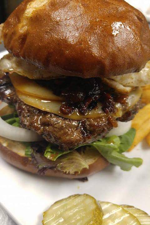 Checkered Flag Tavern | restaurant | 5725 W Morris St, Indianapolis, IN 46241, USA | 3172476209 OR +1 317-247-6209