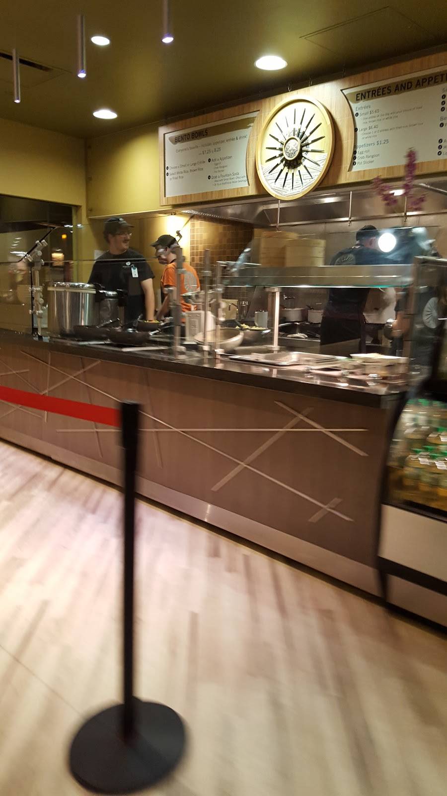 Ginger Root | restaurant | 1308 W Dayton St room 182, Madison, WI 53703, USA | 6088904421 OR +1 608-890-4421