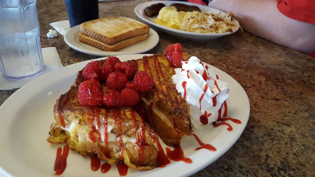 Yolks & Berries | cafe | 505 N Kinzie Ave, Bradley, IL 60915, USA | 8159351501 OR +1 815-935-1501