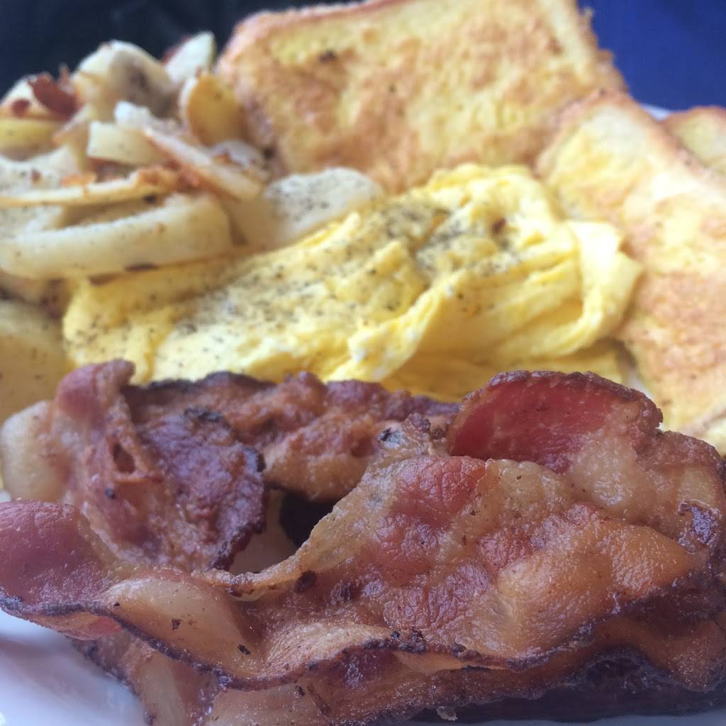 Harrys Restaurant | restaurant | 16 Base Line Rd W, London, ON N6J 1T4, Canada | 5194381360 OR +1 519-438-1360