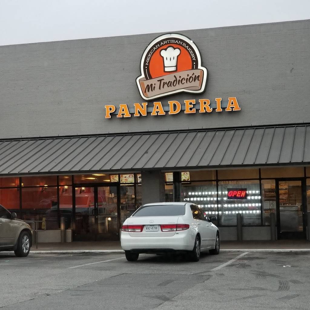 Mi Tradición Panaderia | restaurant | 801 E William Cannon Dr Suite 125, Austin, TX 78745, USA | 5124459120 OR +1 512-445-9120