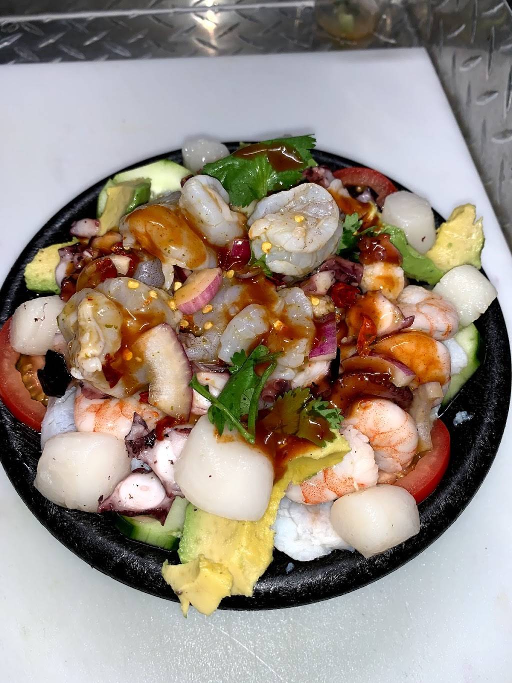 Mariscos Las Palmas | restaurant | 2818 N Albert Pike Ave, Fort Smith, AR 72904, USA | 4797194047 OR +1 479-719-4047