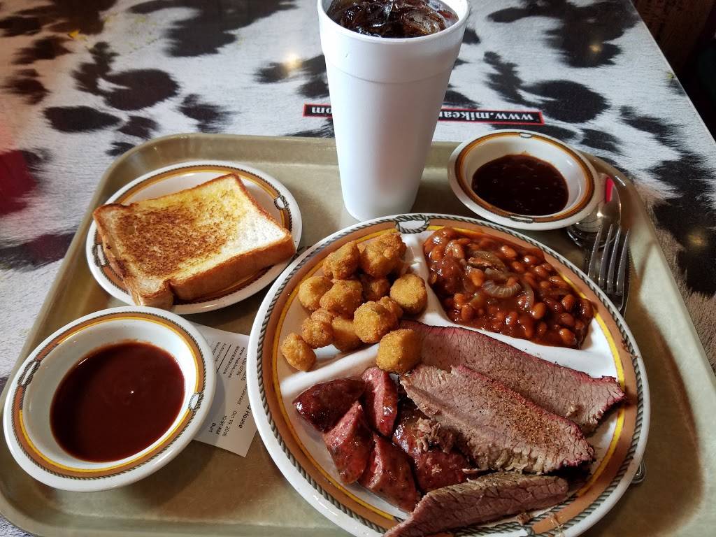 Mike Andersons Barbeque House & Catering Company | restaurant | 5410 Harry Hines Blvd, Dallas, TX 75235, USA | 2146300735 OR +1 214-630-0735