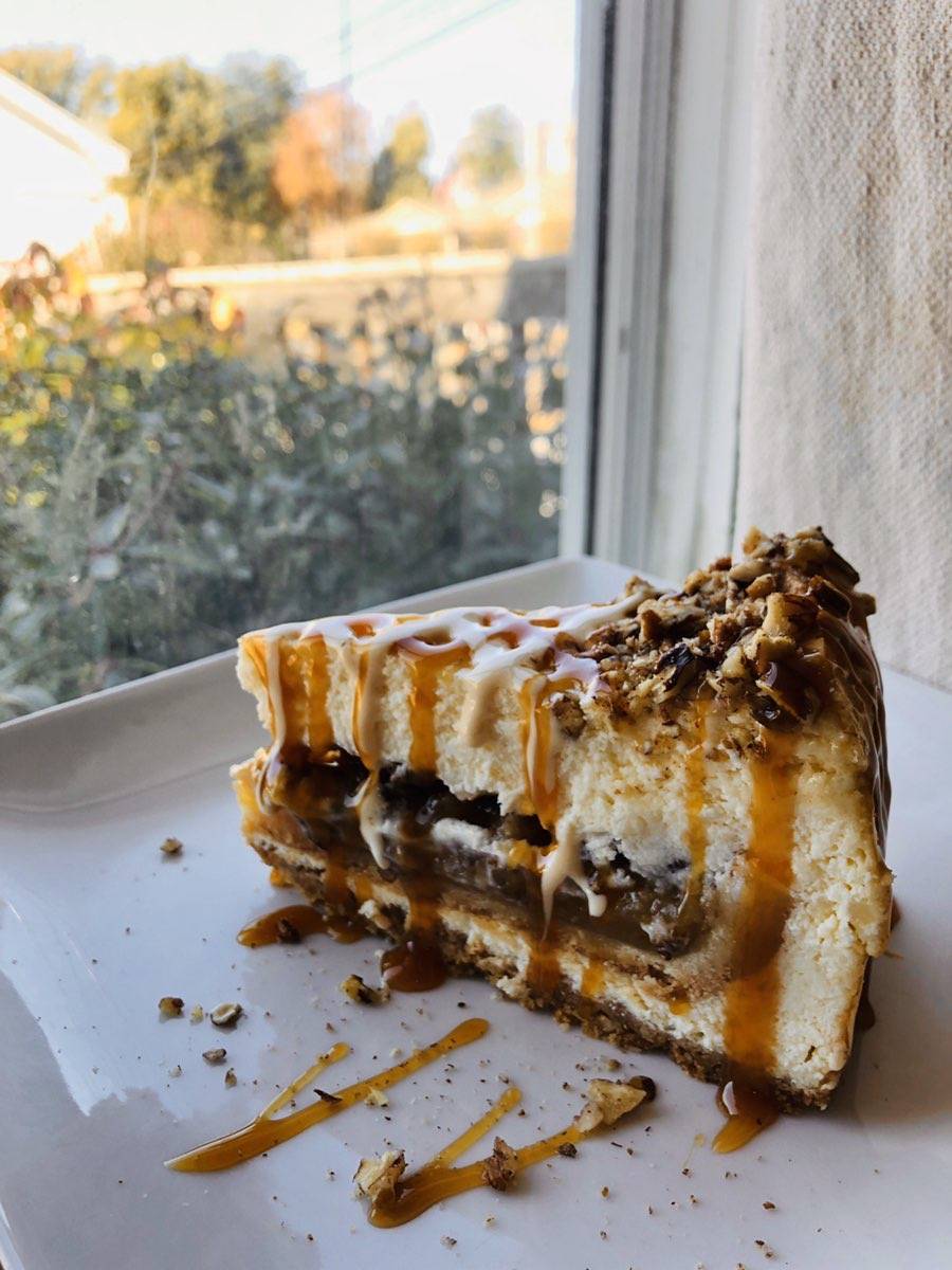 City Hall Cheesecake | bakery | 221 E Commerce St, Hernando, MS 38632, USA | 6624699117 OR +1 662-469-9117