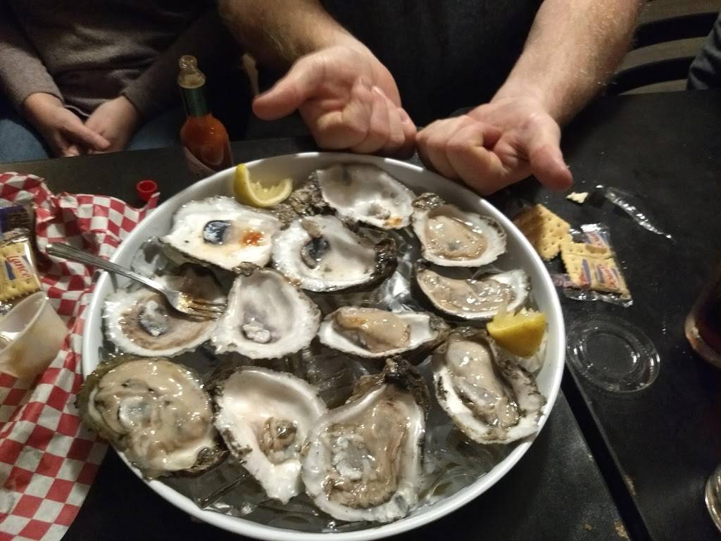 Aw Shucks Oyster Bar and Grill | restaurant | 4100 Wetumpka Hwy, Montgomery, AL 36110, USA | 3342796252 OR +1 334-279-6252