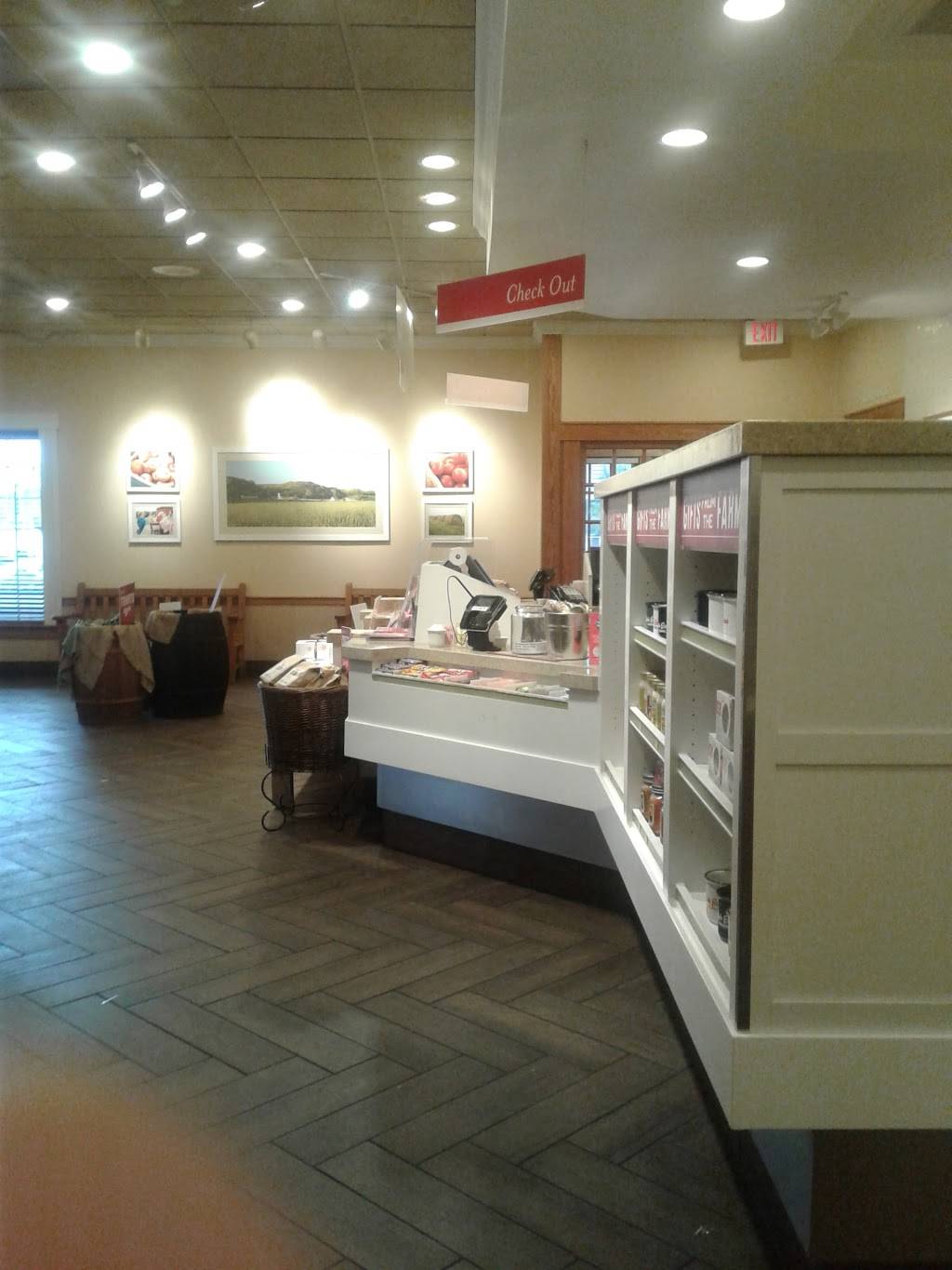 Bob Evans | restaurant | 1303 Levis Commons Blvd, Perrysburg, OH 43551, USA | 4198730079 OR +1 419-873-0079