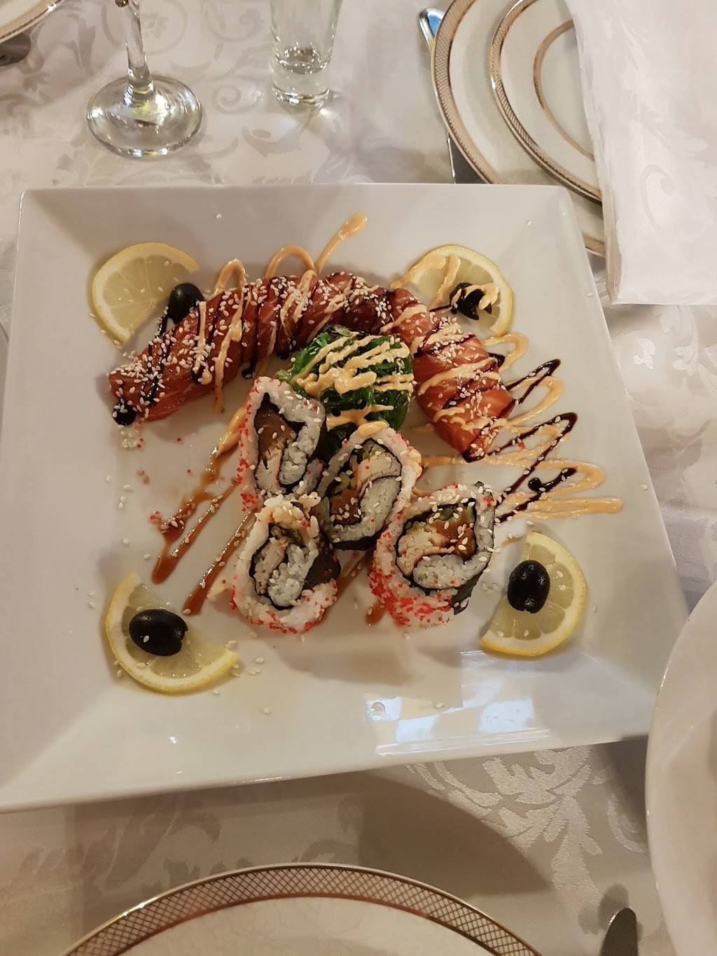 Ivy Castle by Renaissance the Creek | restaurant | 2120 Dundas St E, Mississauga, ON L4X 2V3, Canada | 4164649797 OR +1 416-464-9797