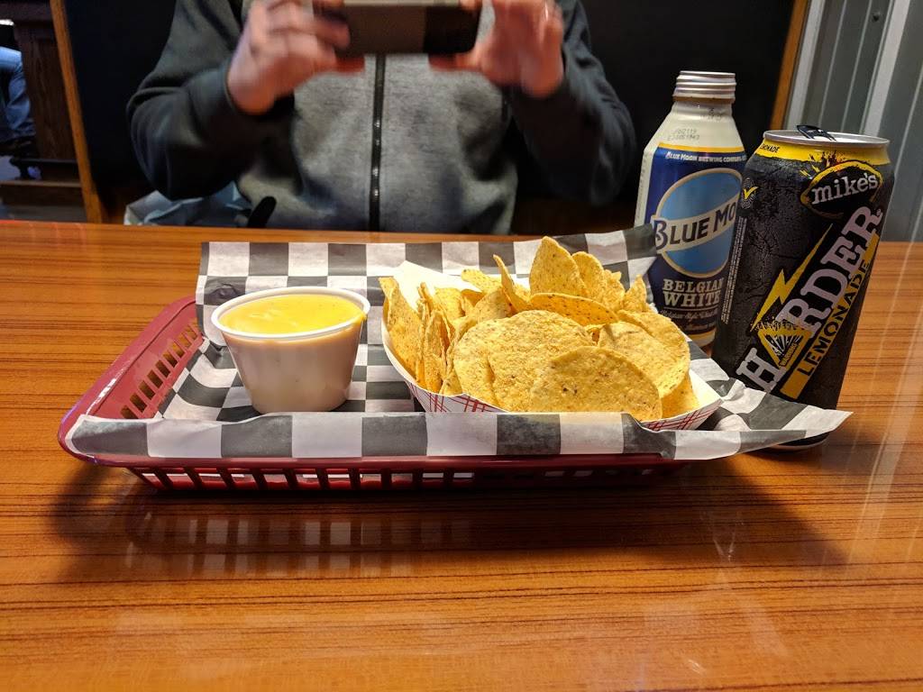 JimBos Burgers and Beer | restaurant | 23356 OH-56, South Bloomingville, OH 43152, USA | 7403322337 OR +1 740-332-2337