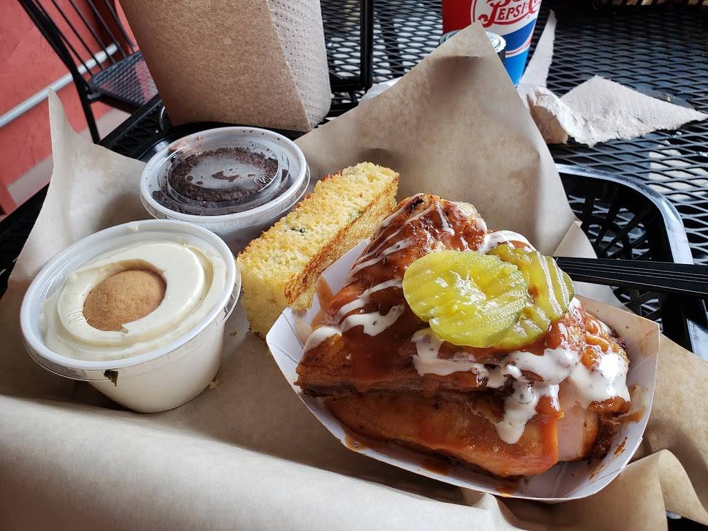 Moes Original Bar B Que | restaurant | 4 Sweeten Creek Rd, Asheville, NC 28803, USA | 8285058282 OR +1 828-505-8282