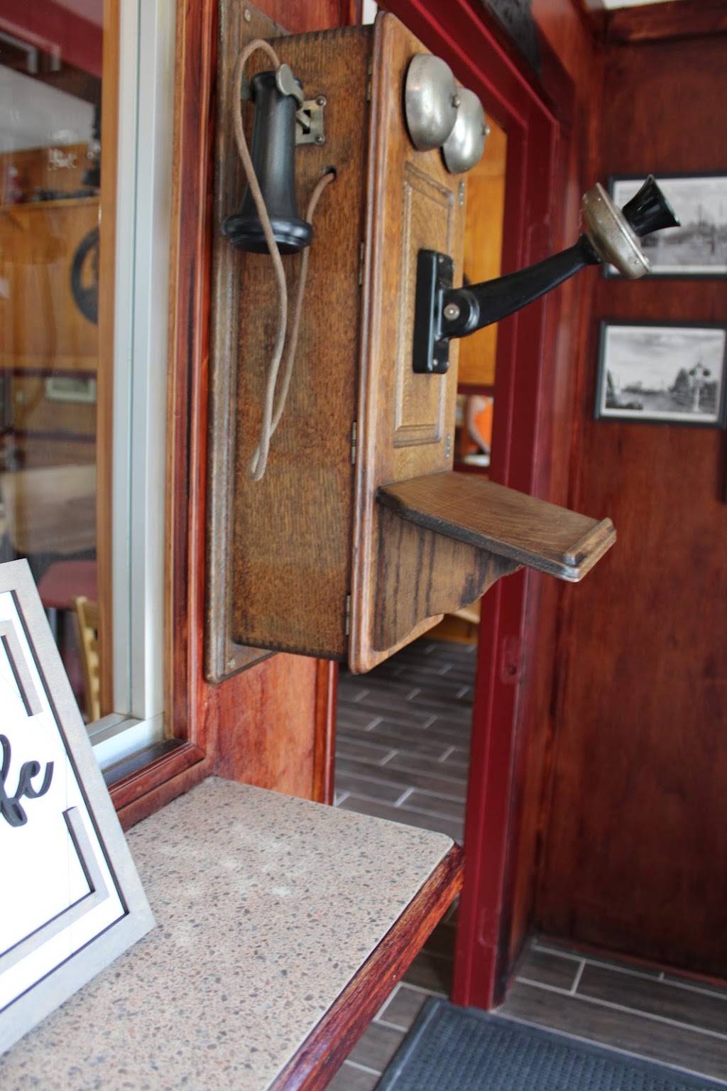 Railroad Cafe | restaurant | 1825 12th St, Lynchburg, VA 24501, USA | 4348465106 OR +1 434-846-5106