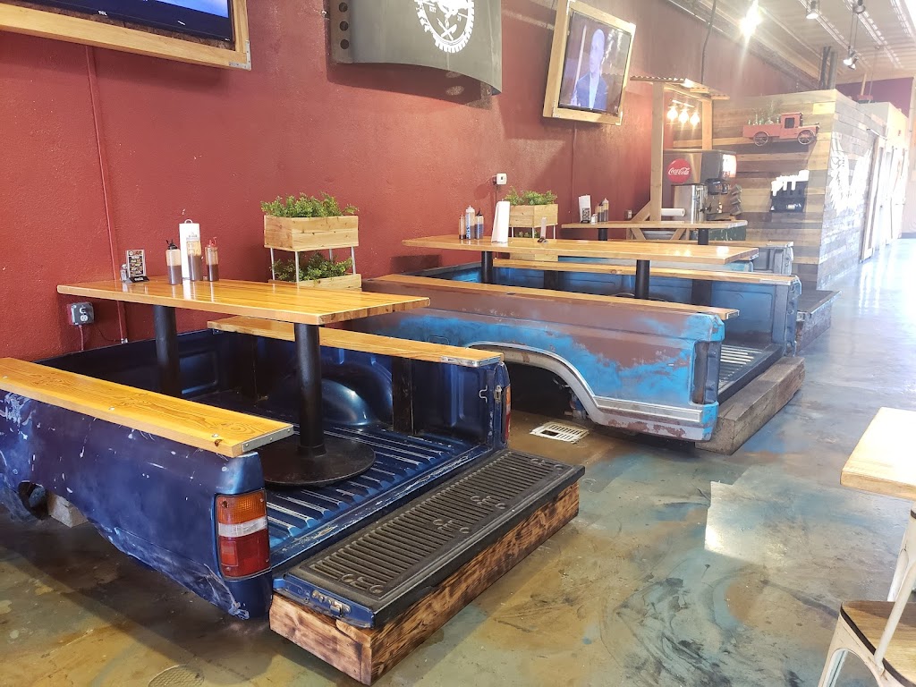 Holy Smokes | restaurant | 251 S Main St, Yuma, AZ 85364, USA | 9285813465 OR +1 928-581-3465