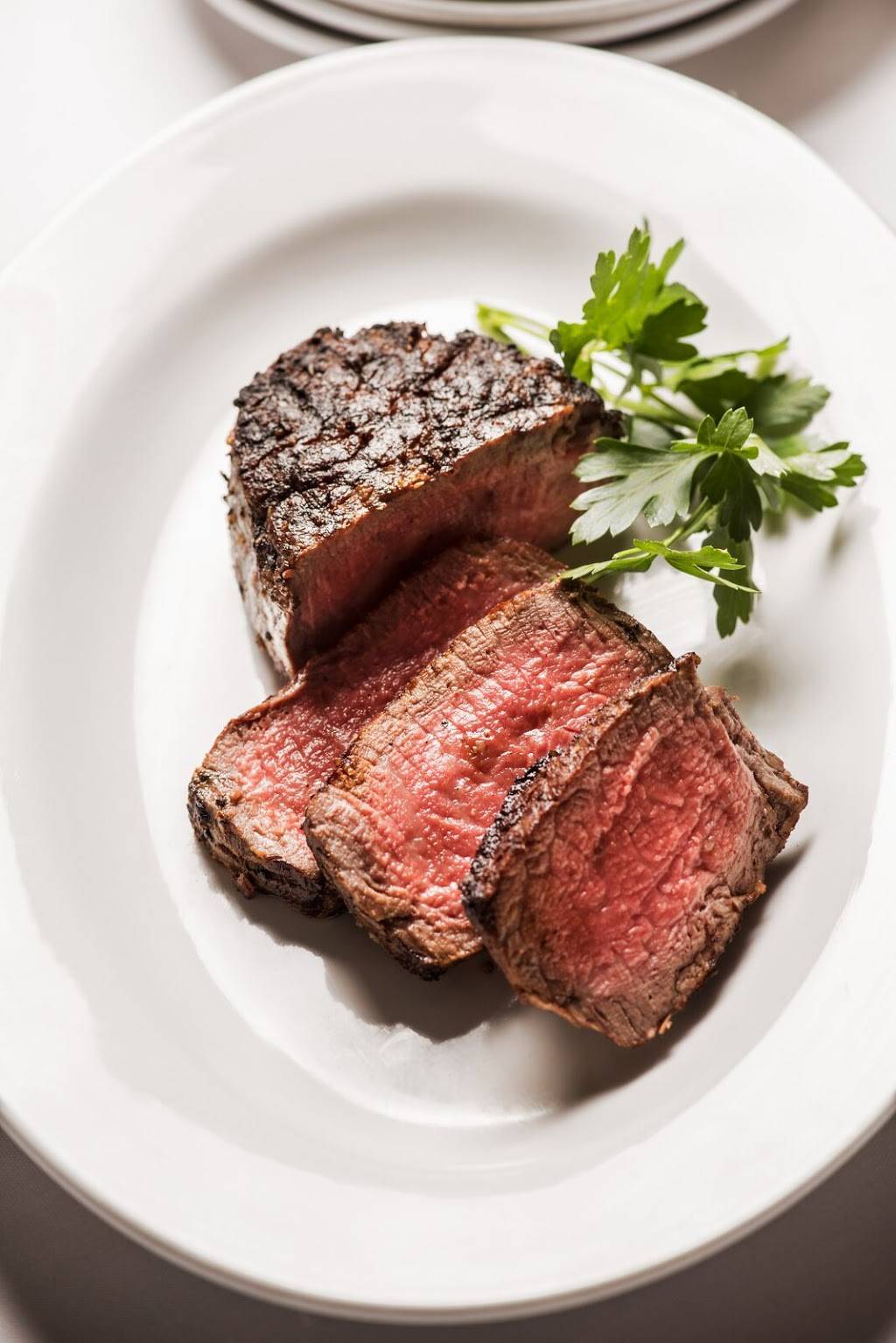 Ditkas Restaurant Chicago | restaurant | 100 E Chestnut St, Chicago, IL 60611, USA | 3125878989 OR +1 312-587-8989