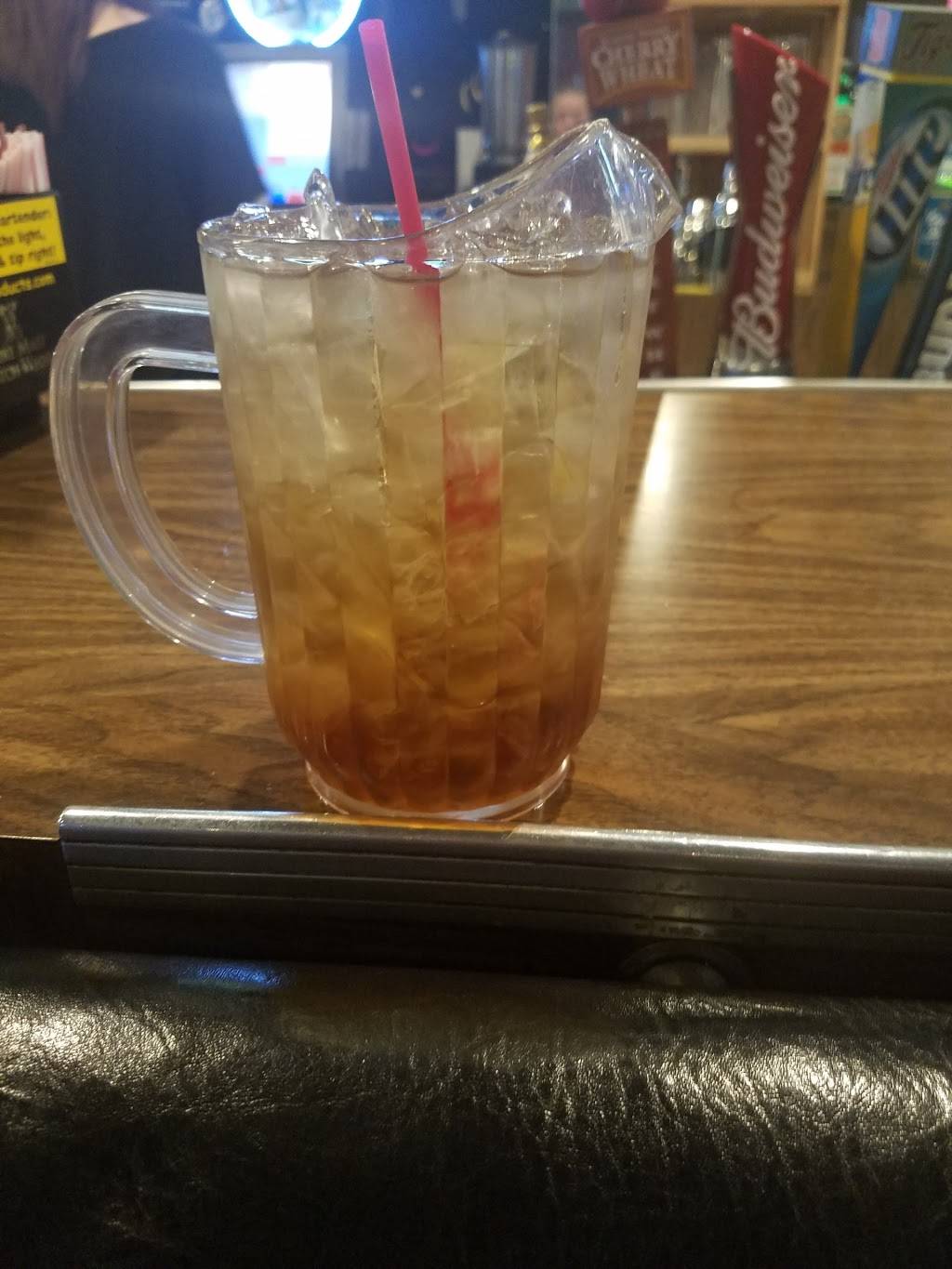 Bottomz UP Bar & Grill | restaurant | 400 Washington Ave, Bay City, MI 48708, USA | 9898929220 OR +1 989-892-9220