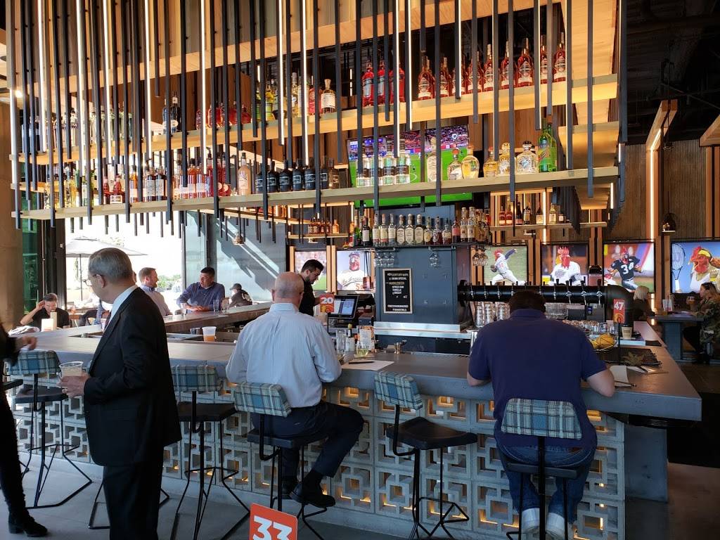 The Crack Shack - Century City | restaurant | 10250 CA-2, Los Angeles, CA 90067, USA | 4243200046 OR +1 424-320-0046