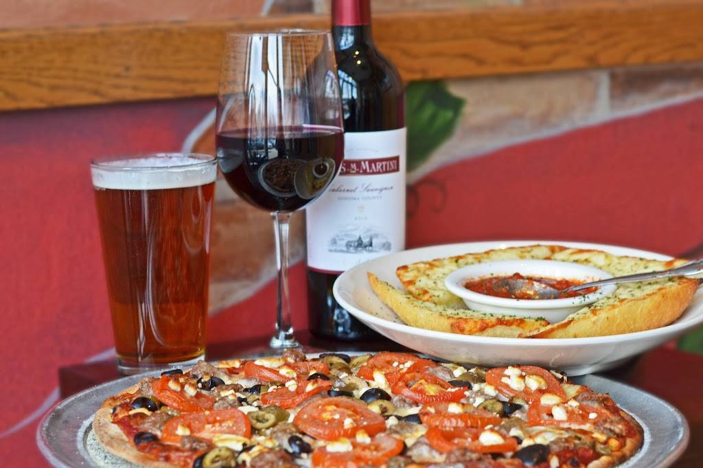 Ricardos Pizza | restaurant | 1812, 5627 Broad St, Greendale, WI 53129, USA | 4144211980 OR +1 414-421-1980
